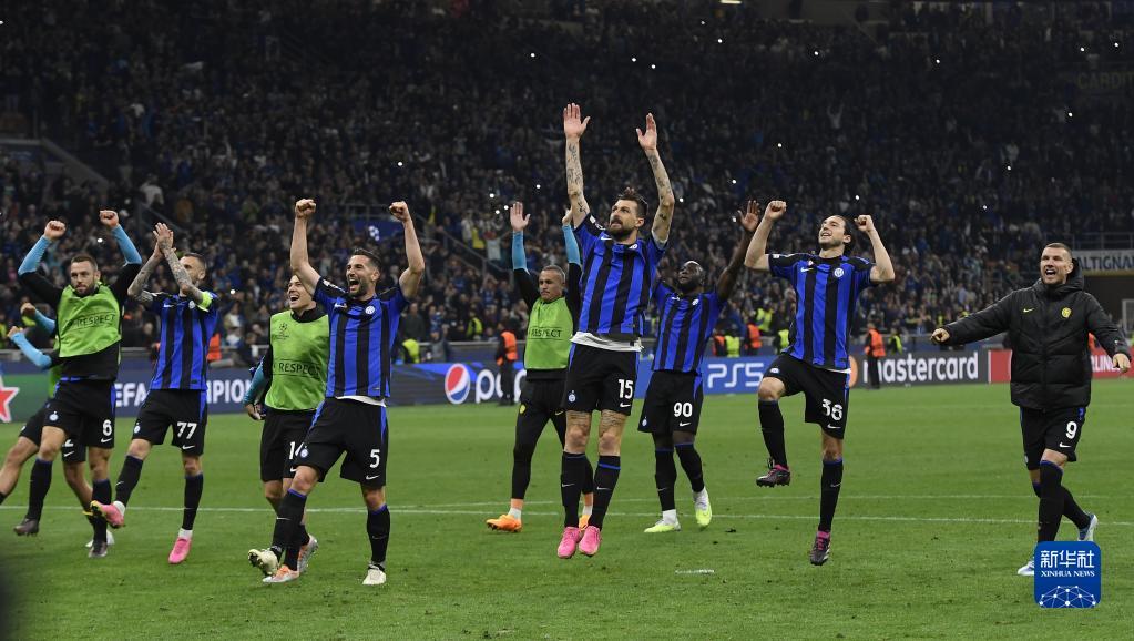 米兰vs拉齐奥：莱奥搭档恩昆库，莫德里奇、拉比奥出战（米兰对决拉齐奥：莱奥携手恩昆库，莫德里奇与拉比奥披挂上阵）