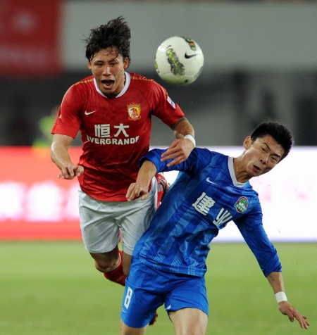 莫雷托：那不勒斯要和国米争焦瓦内，维罗纳愿意夏窗出售（莫雷托：那不勒斯欲与国米竞逐焦瓦内，维罗纳同意今夏出售）