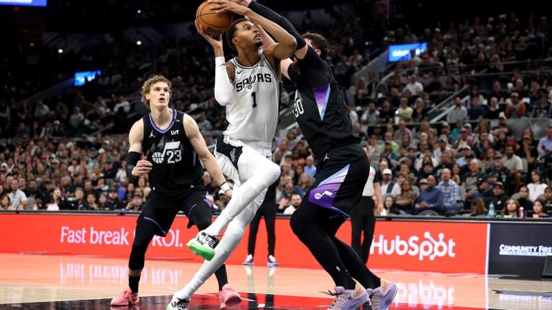 燃炸！13：00央视直播，国乒6连胜冲横扫，德乒黑马能挡吗？（太燃了！13：00央视直播，国乒携6连胜冲击横扫，德乒黑马能否阻挡？）