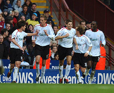 马德兴：上海体院有高端实验室，U18男足身体检测后会建档（马德兴：上海体院配备高端实验室，U18男足体测后将建立档案）