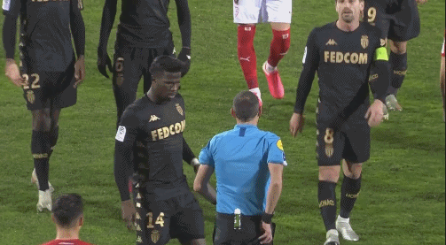 意杯焦点战：拉齐奥迎战AC米兰，蓝鹰寻求复仇，红黑军团力争双杀