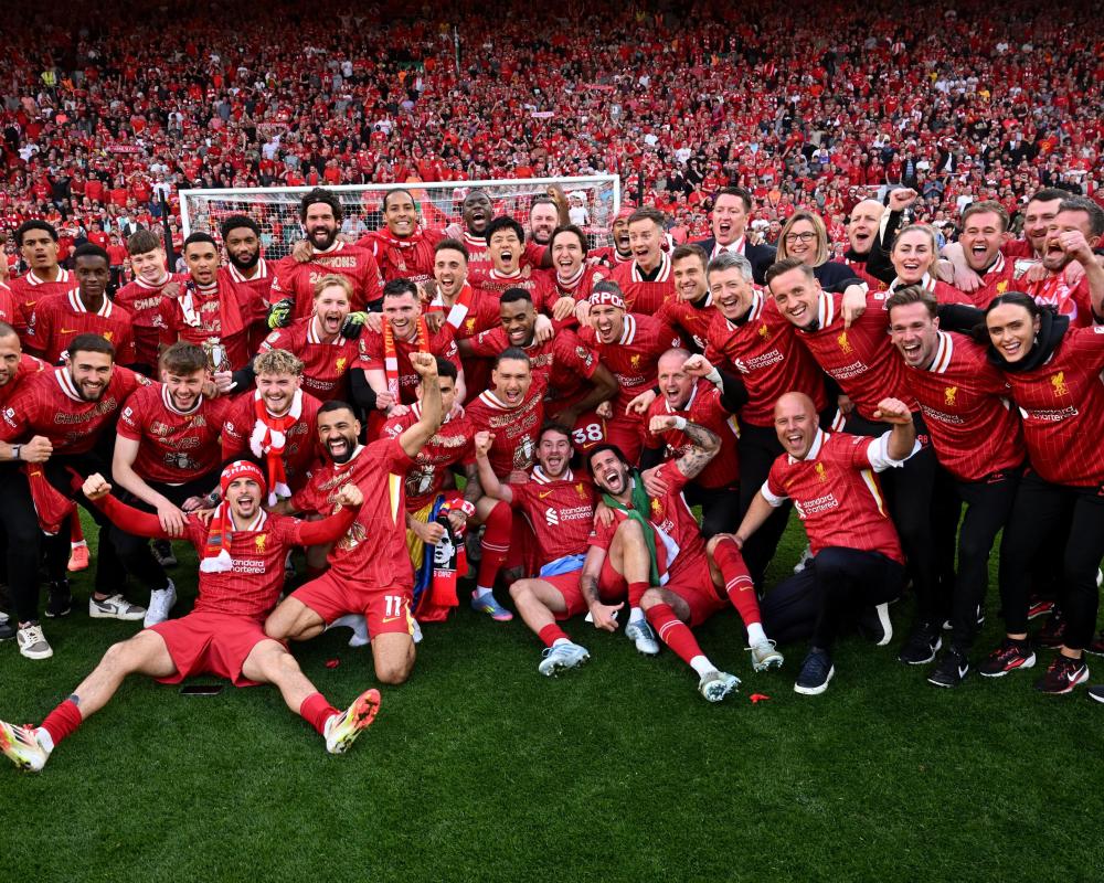 阿尔巴：亚马尔与梅西根本没有可比性；梅西是GOAT（阿尔巴：亚马尔无法与梅西相提并论，梅西是史上最佳）