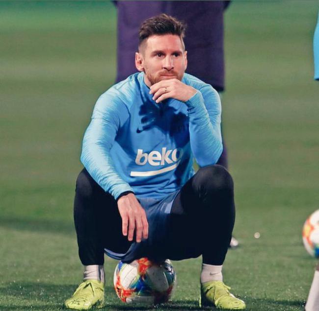 李小鹏回应女儿学花滑：练体操压力太大，但所有运动项目都很苦（李小鹏谈女儿改练花滑：体操压力大，运动无一不吃苦）