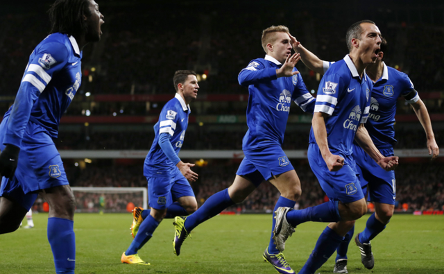 带领桑托斯成功逃离降级区，内马尔赛后动情落泪（内马尔率桑托斯脱离降级区，赛后激动落泪）