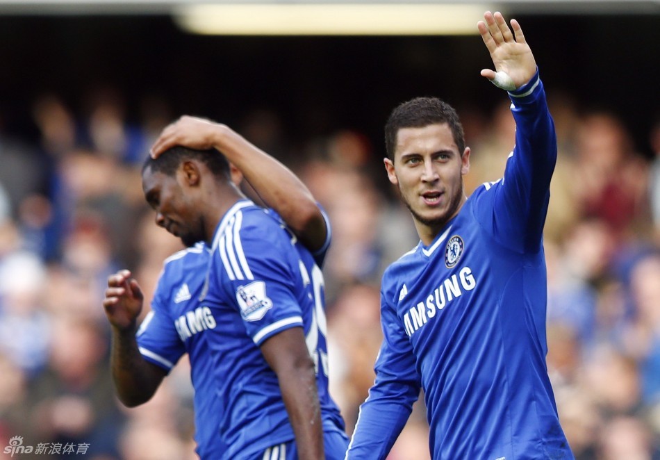 大连英博外援拉布亚德离队，本赛季表现起伏，遭质疑，终与俱乐部解约。（大连英博外援拉布亚德与俱乐部解约离队：赛季表现起伏惹质疑）